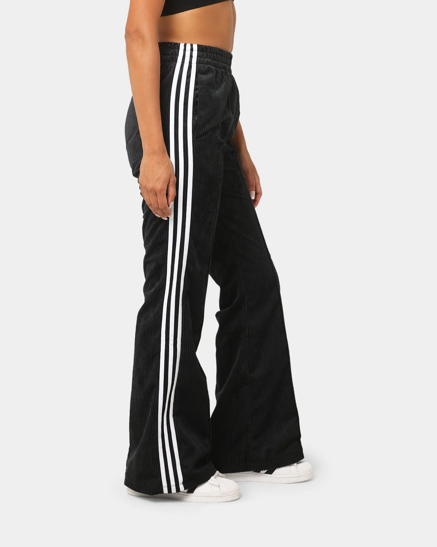 Adidas Women's Adicolour Classics Chunky Velour Pants Black