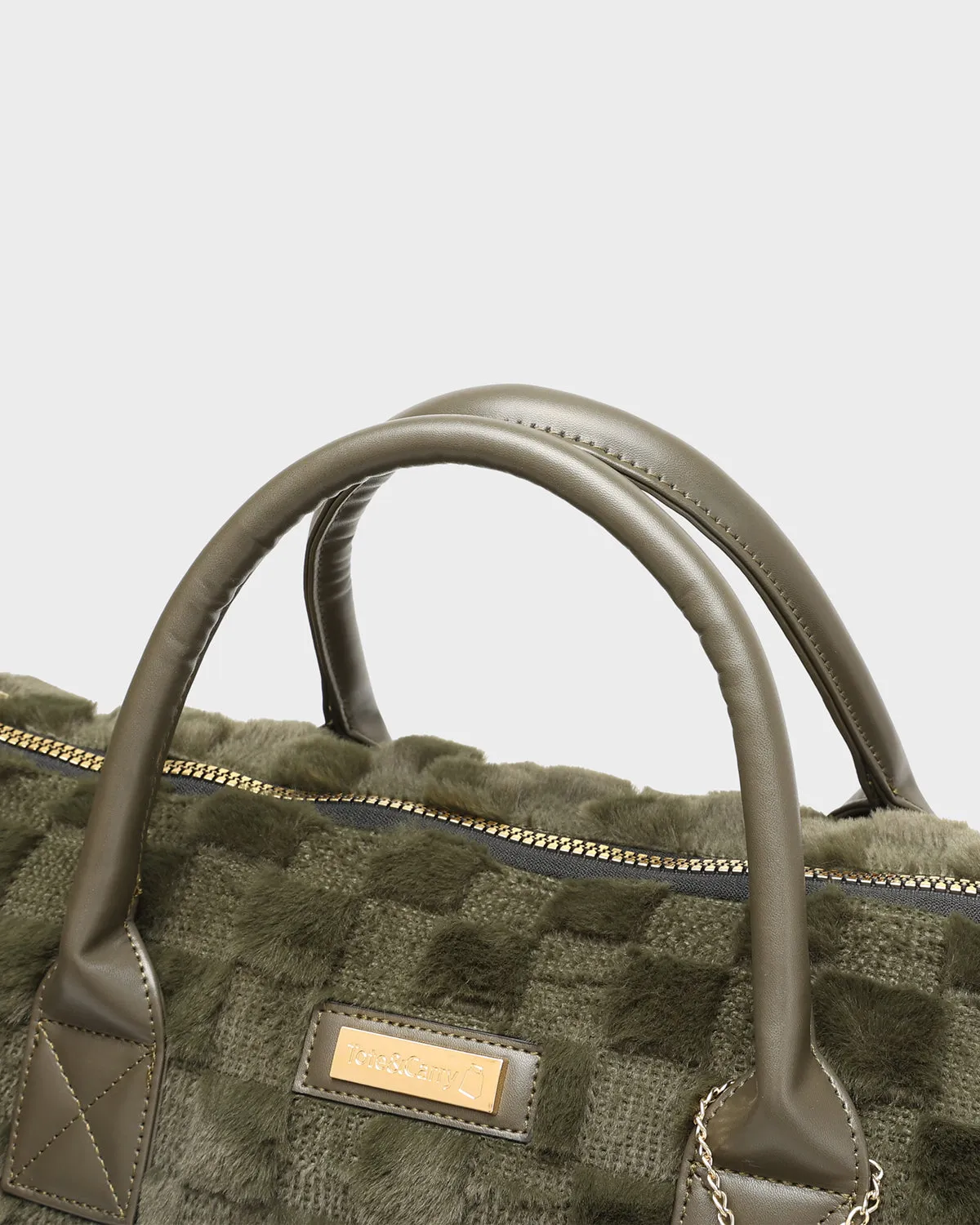 Fluffy Weekender Duffle Bag in Olive