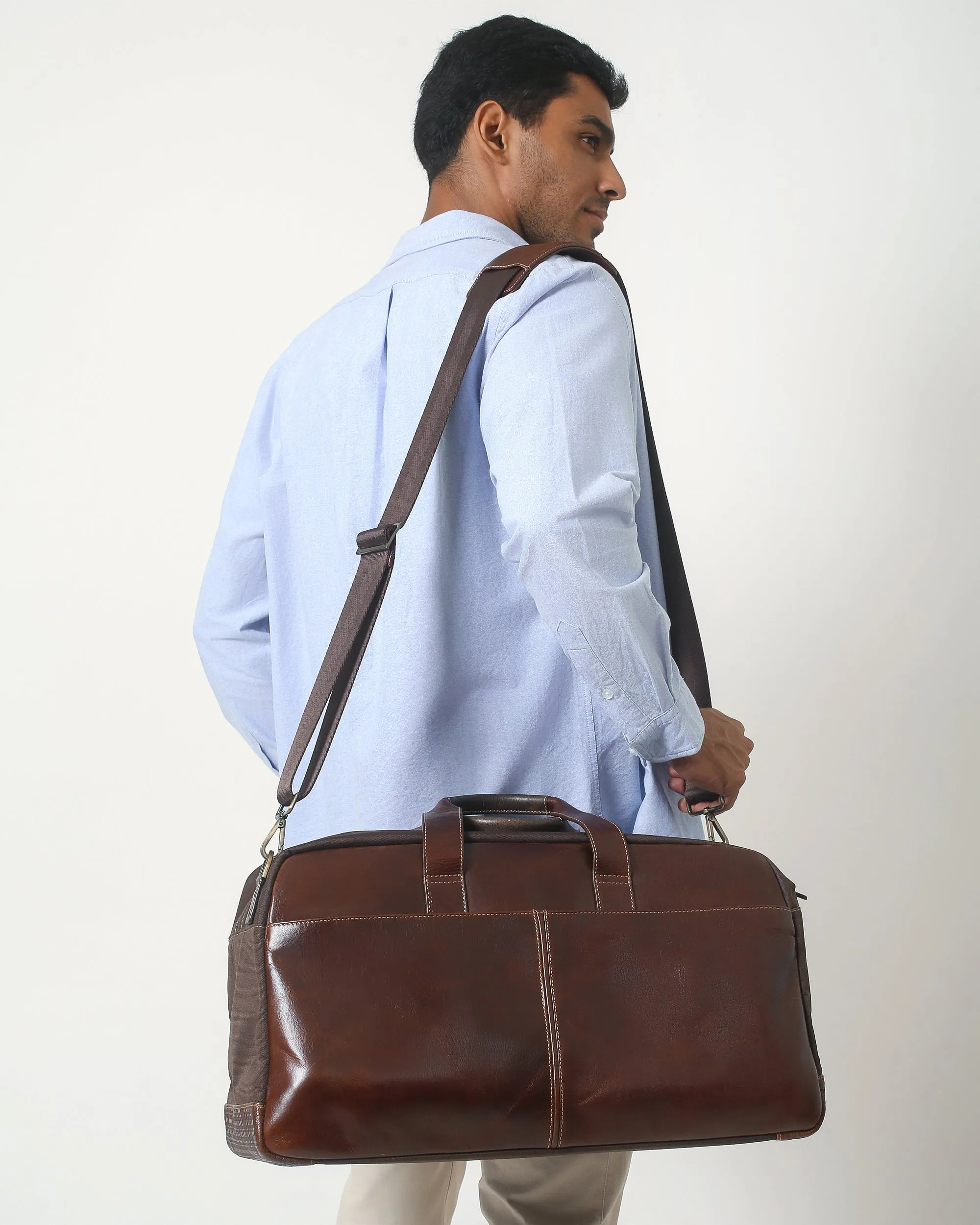 Garth Commuter Leather Duffle Bag