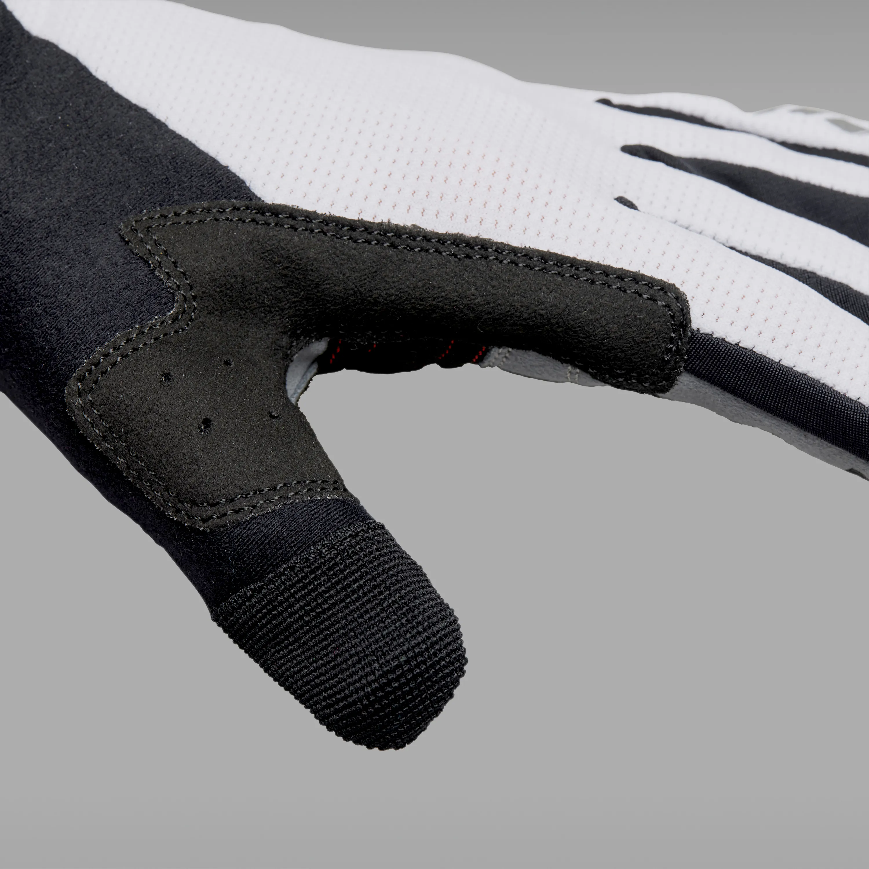 Gripgrab Shark Padded Full Finger Glove White | Buy Gripgrab Shark Padded Full Finger Glove White here | Outnorth