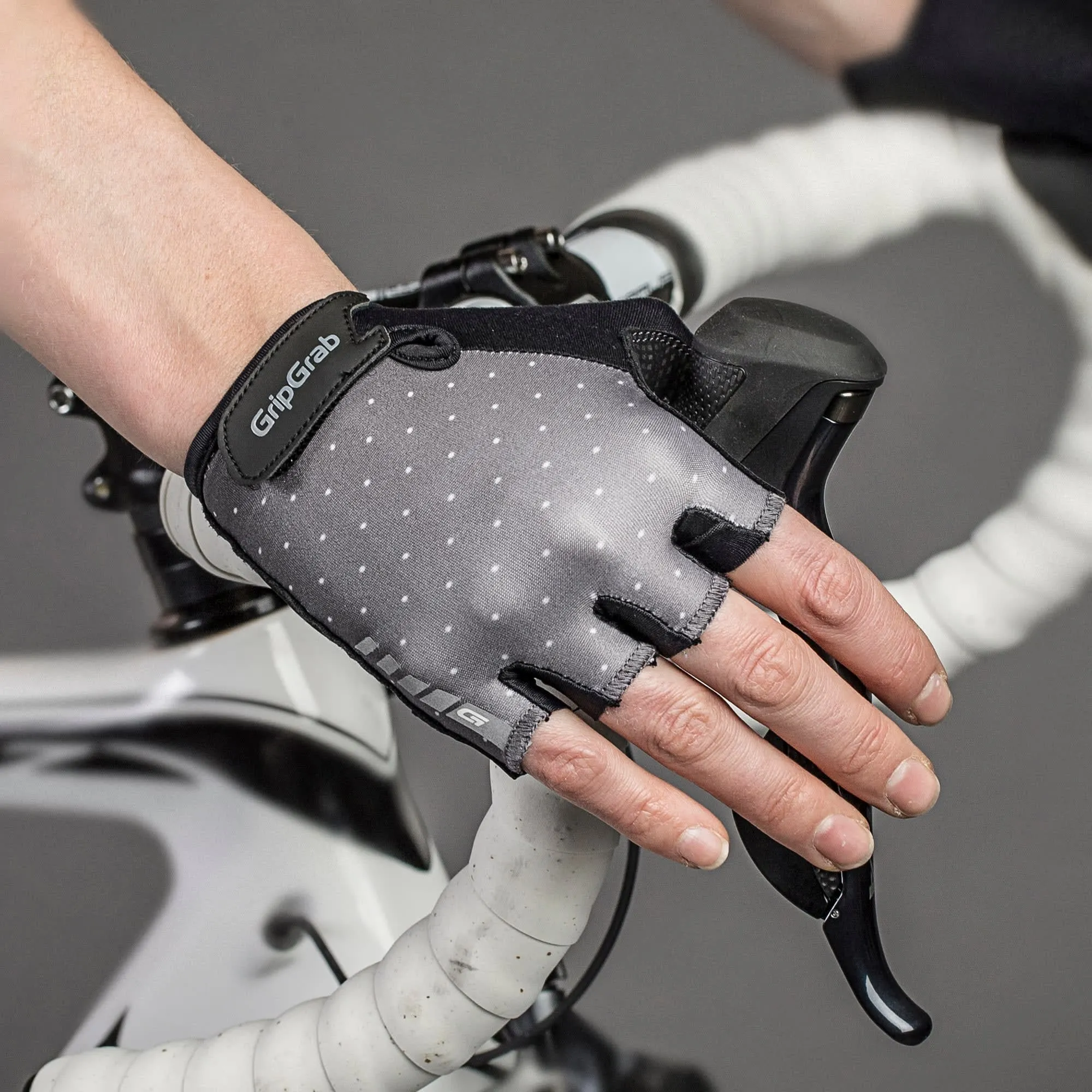 Gripgrab Women&#x27;s Rouleur Padded Short Finger Glove Grey | Buy Gripgrab Women&#x27;s Rouleur Padded Short Finger Glove Grey here | Outnorth