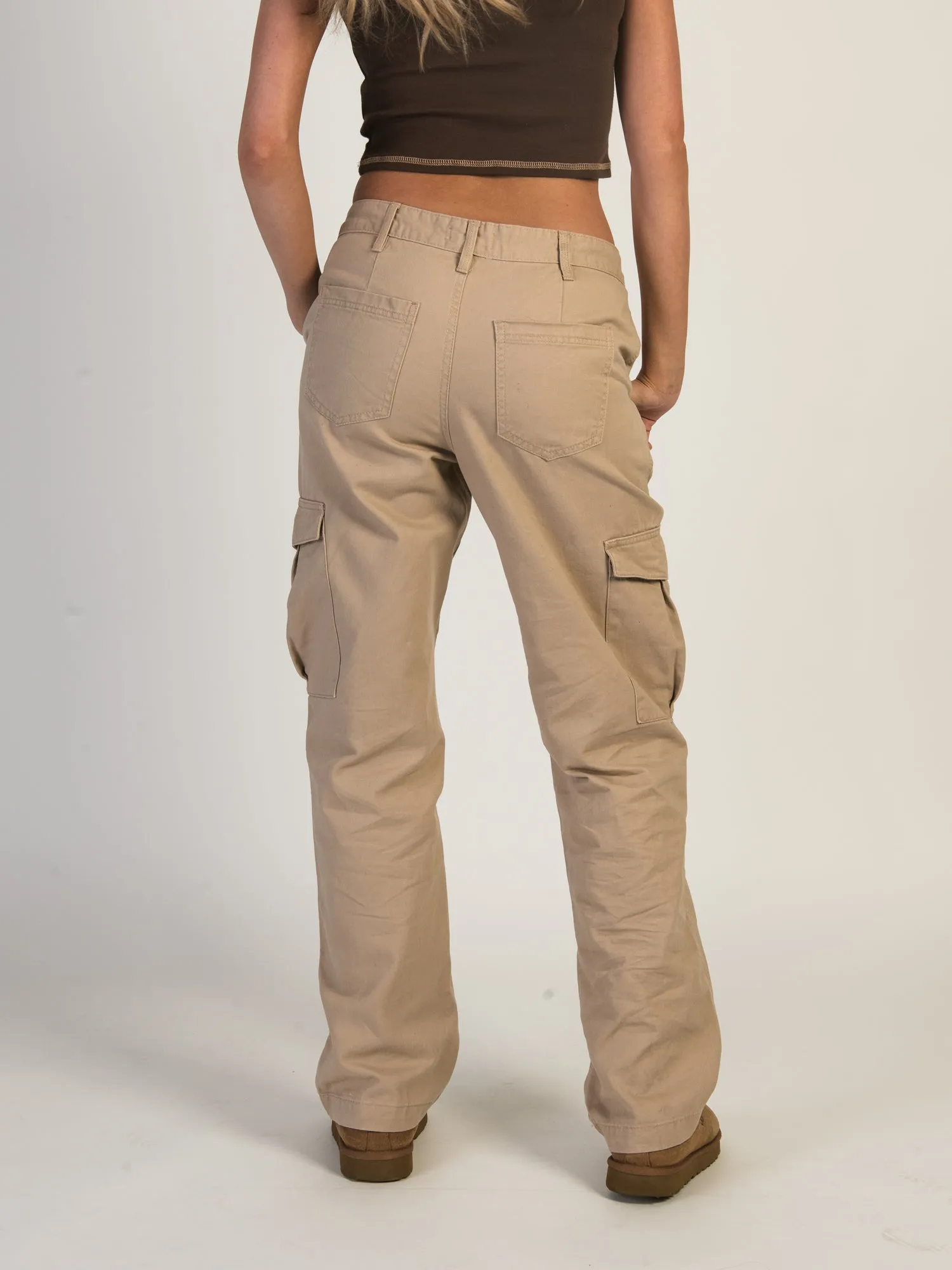 HARLOW DEE STRAIGHT FIT CARGO - SAND