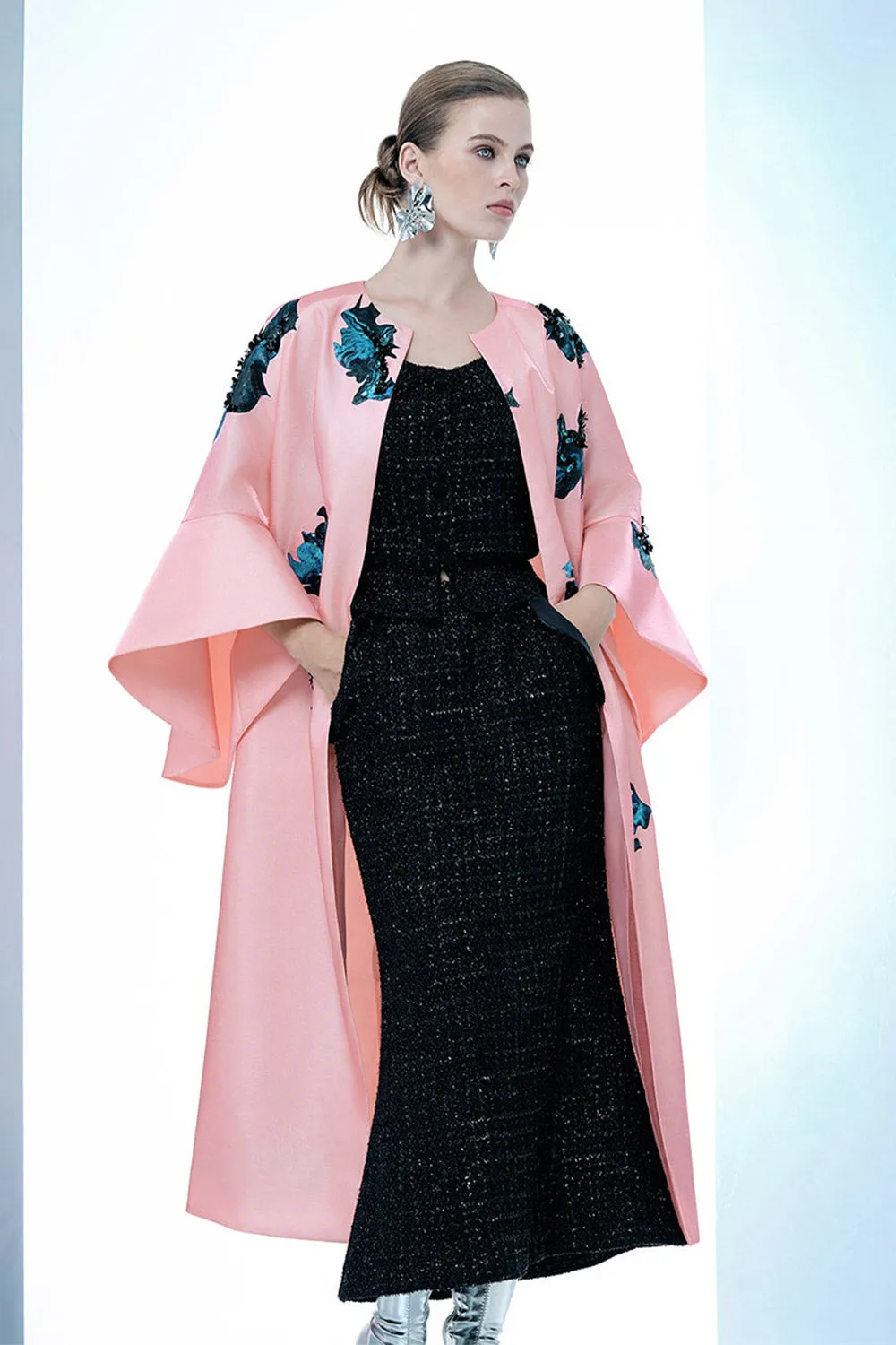 Inner Blossom Trapezoid Bell Sleeved Zibeline Calf Length Coat