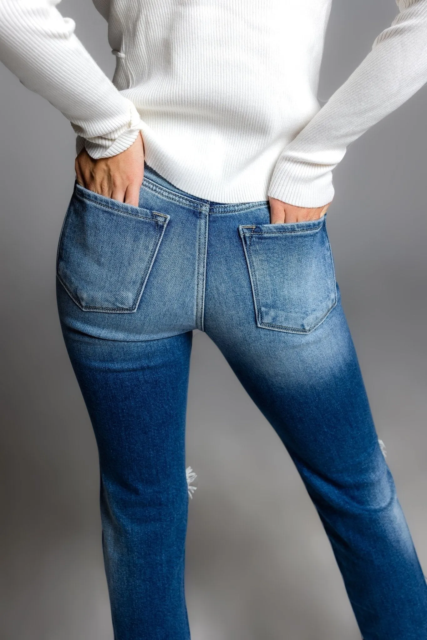 Jordyn Hi Rise Slim Straight Jean