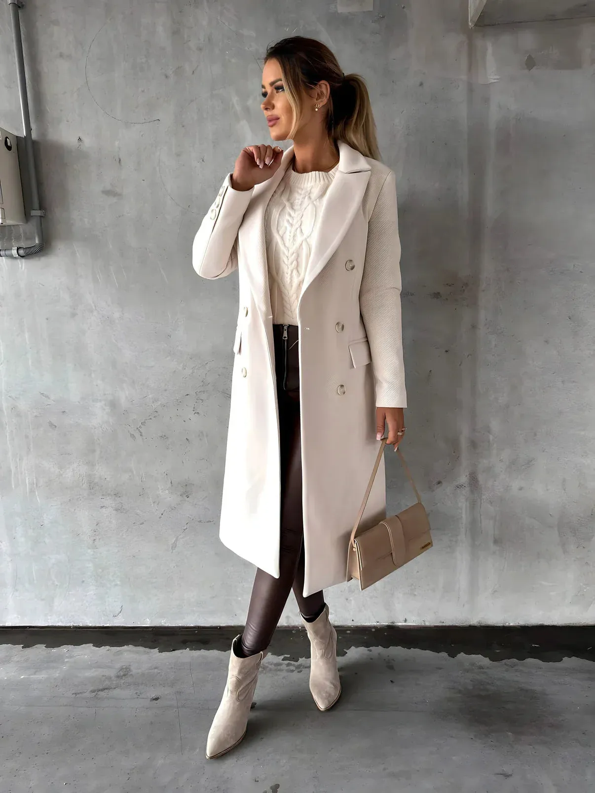 Laura Elegant Coat