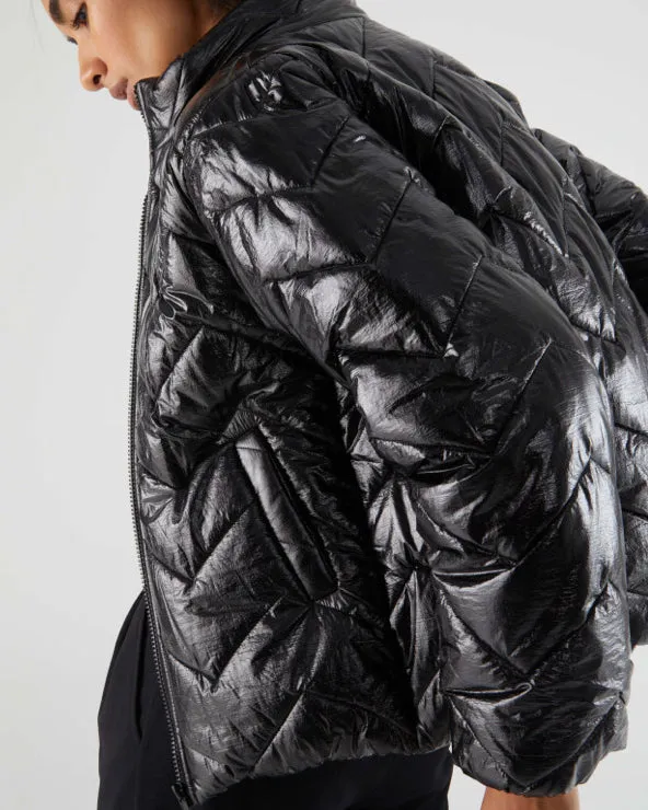 Maura Coat Coat in Shinny Black