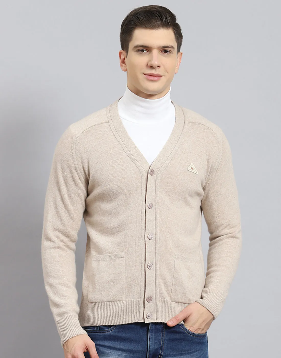 Men Beige Solid V Neck Full Sleeve Cardigan