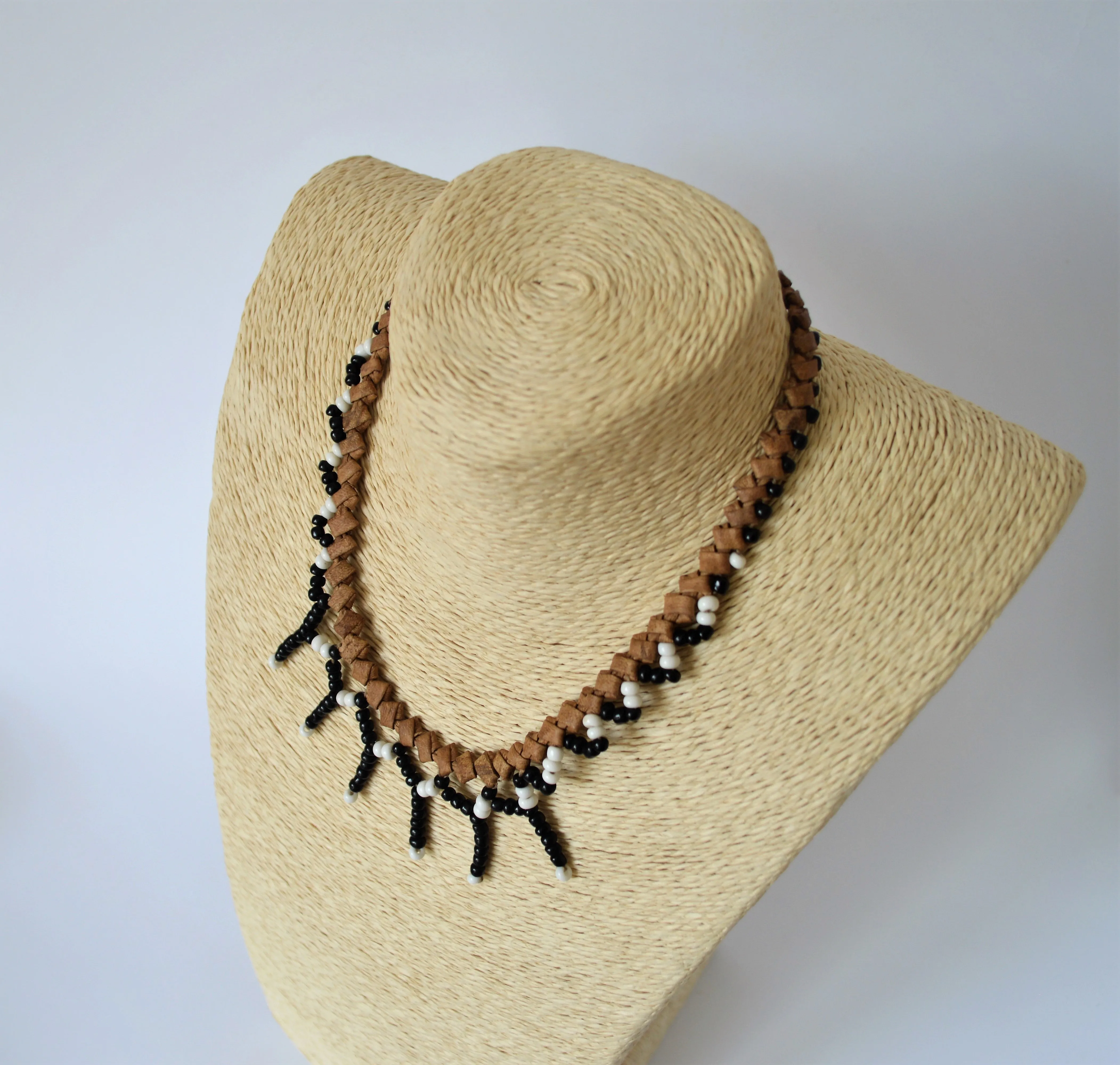 Mexican style necklace, braided leather with black and white beads