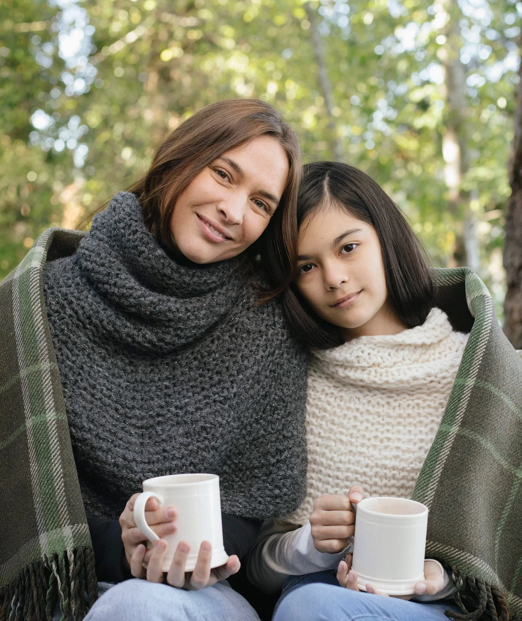 Shoulder Cozy Using Rowan Brushed Fleece and Lana Grossa Brillino