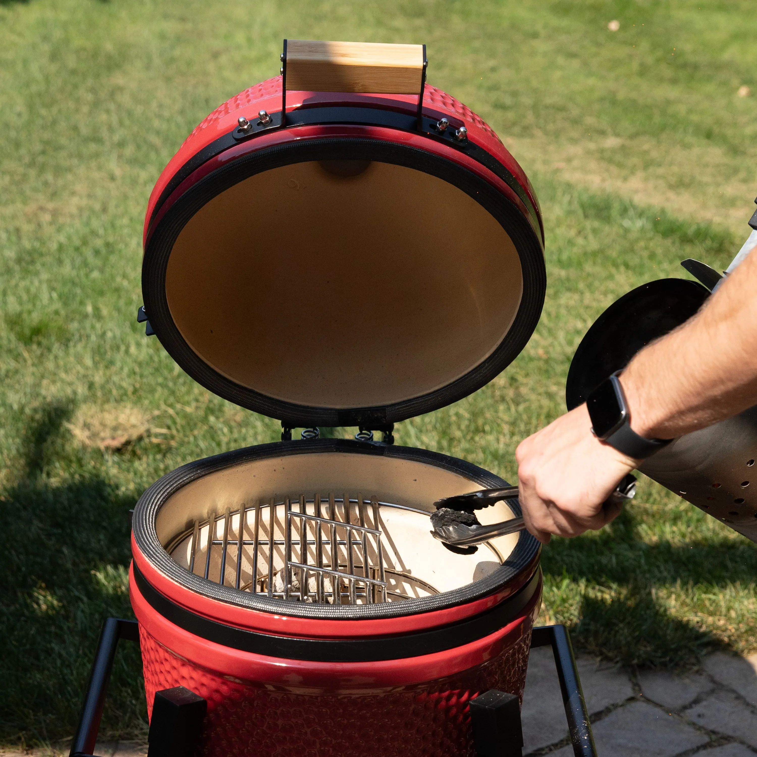 Sunnydaze Kamado Charcoal Grill and Smoker with Stand