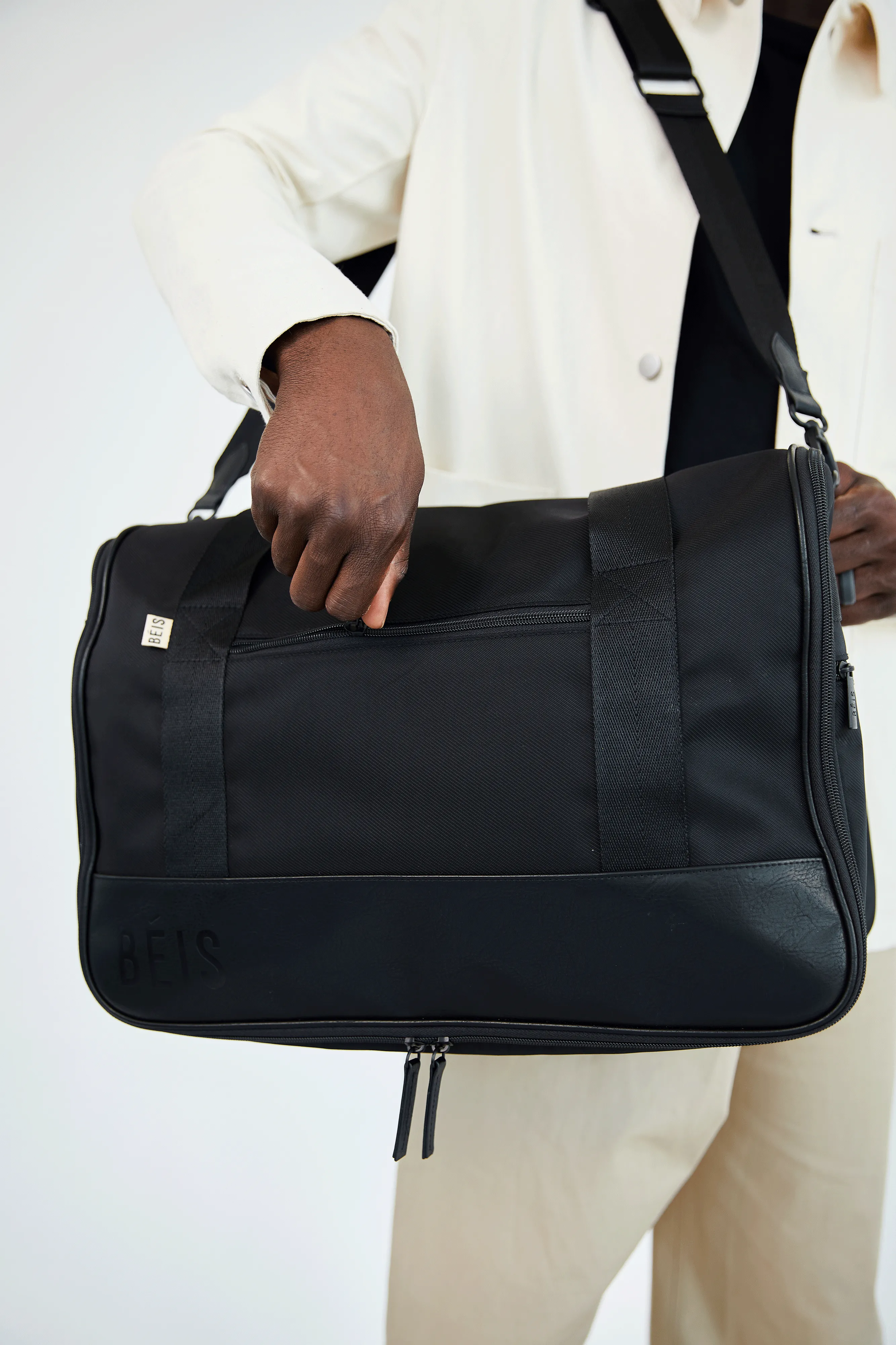 The Hanging Duffle in Black