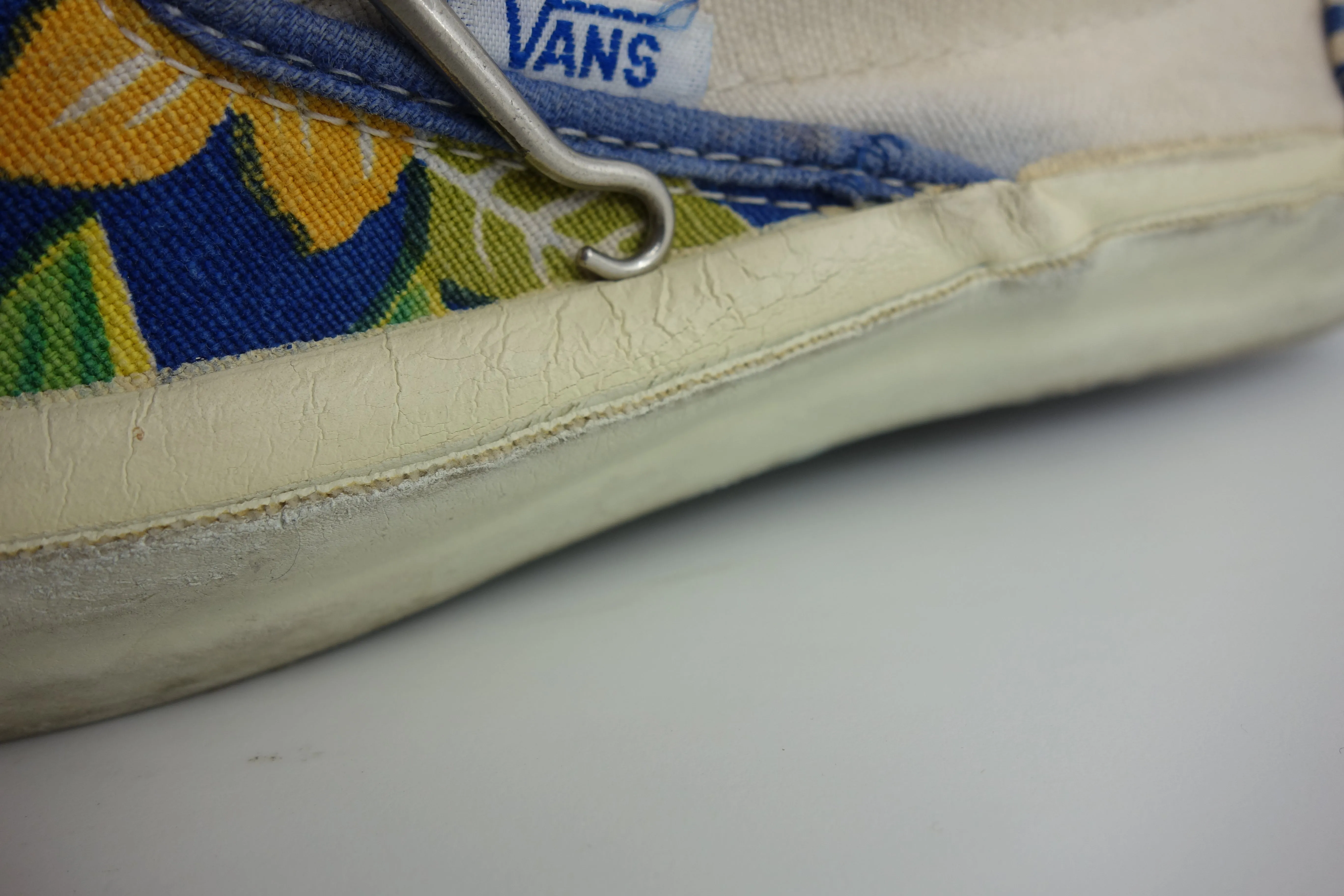 vintage van's style #98 ~ US7.5 ?